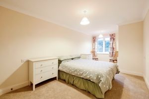 BEDROOM- click for photo gallery